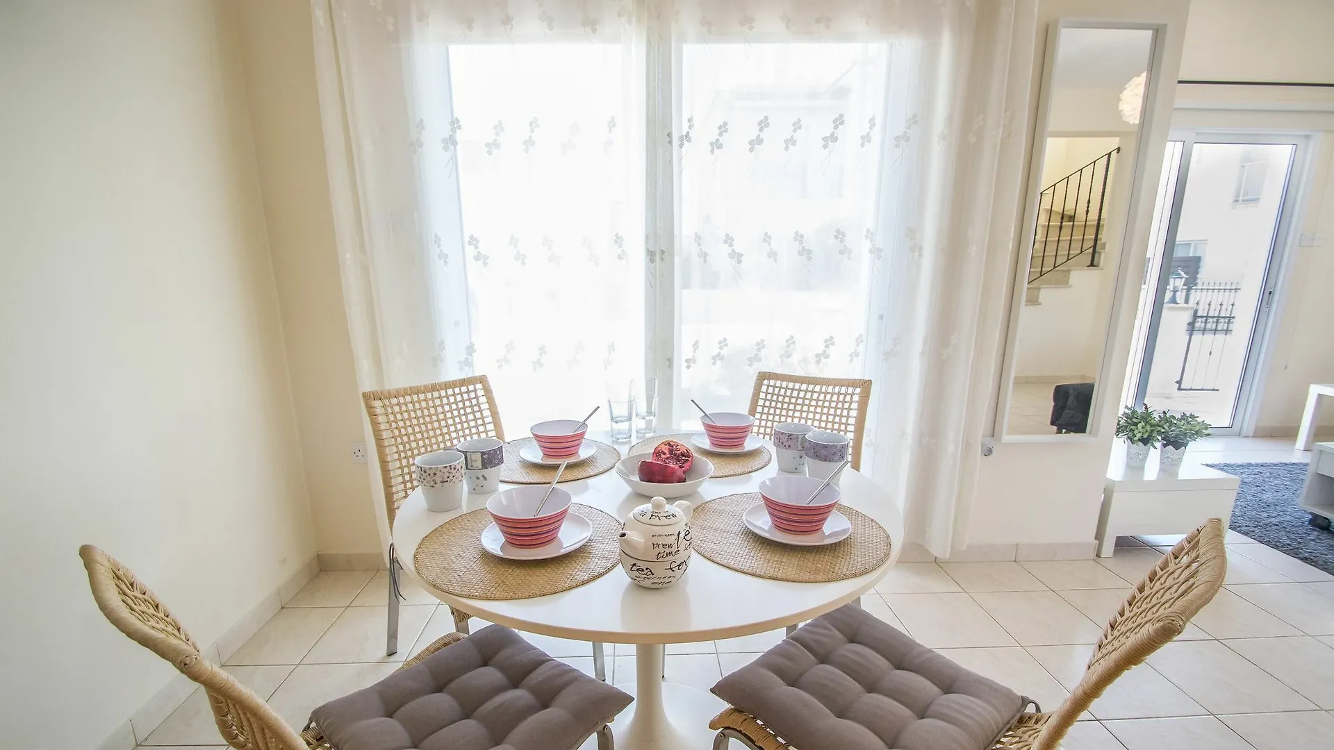 Alakati Villa بروتاراس